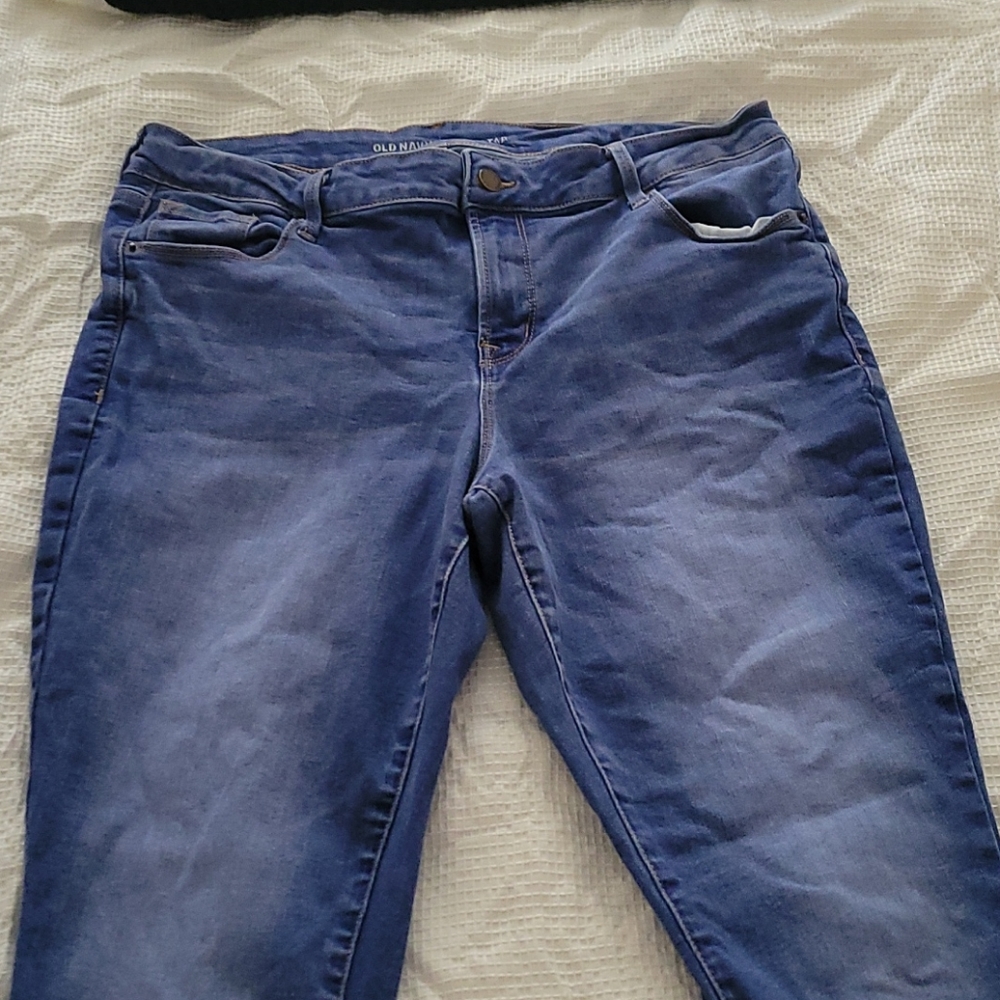 Jeans - Picture 1 of 3
